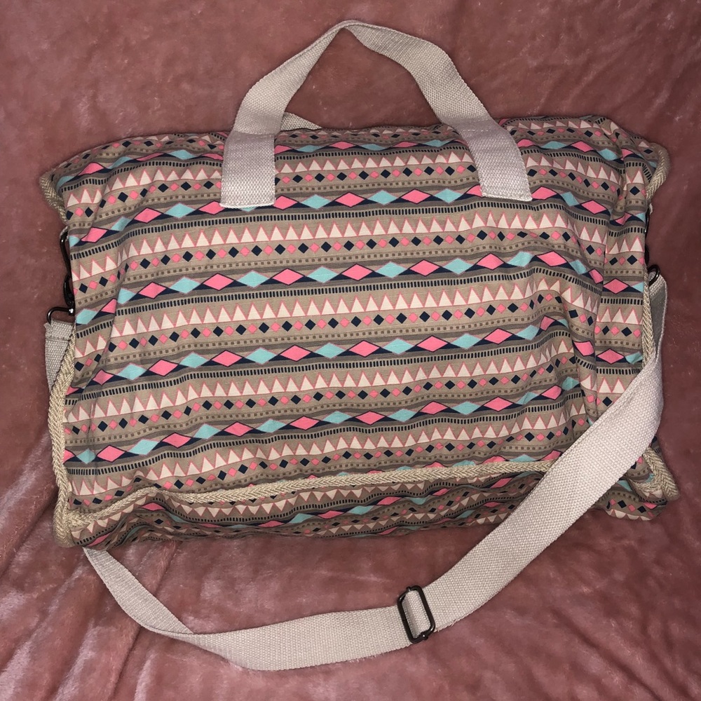 NWOT Mossimo Duffle bag